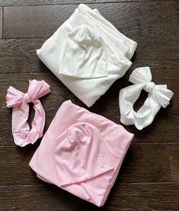 NEW super soft ribbed swaddle and hat set