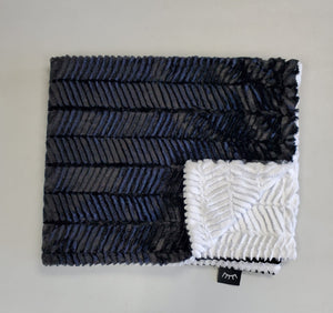 Back X White zig minky blanket