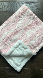 NEW pinky tie dye minky blanket