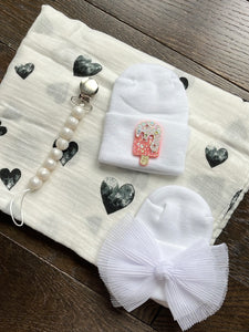 Hearts swaddle gift set