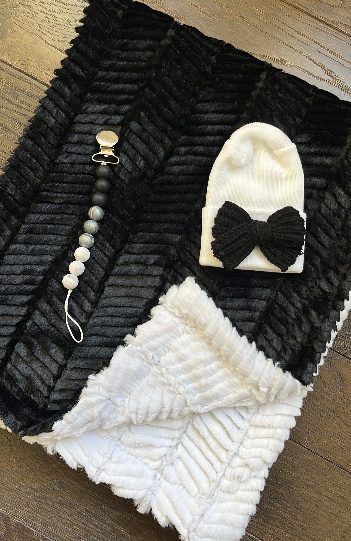 Back X White zig minky blanket