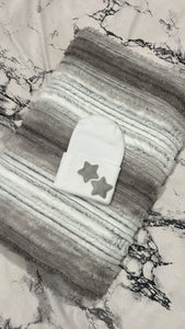 Gray ombre newborn gift set (neutral)