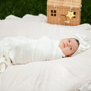 NEW super soft ribbed swaddle and hat set