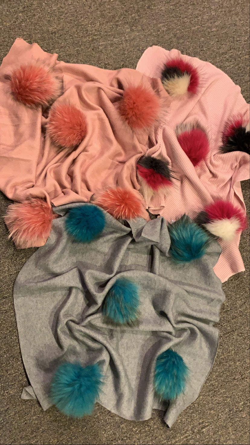 Cashmere Pom Pom Blankets