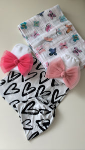 Hearts swaddle set