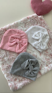 Bow beanies