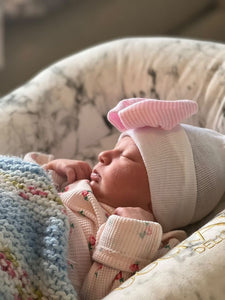 Soft pink bow hospital hat