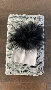 Blanket & Pom hat gift set (boys)