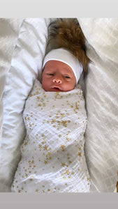 Gold star swaddle