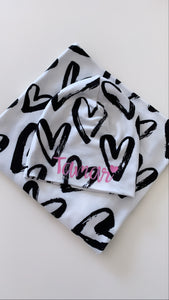 Hearts swaddle set