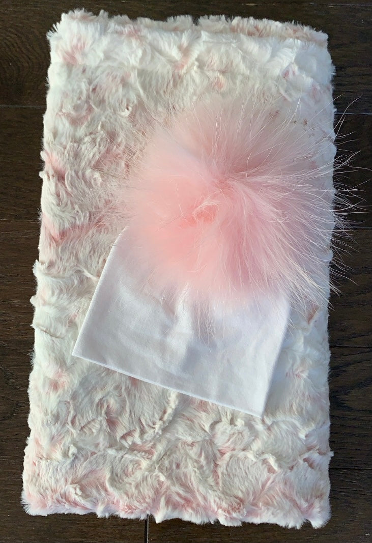 Pink blanket Pom Pom gift set