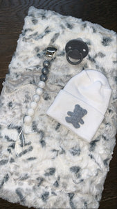 Stunning gray boy gift set