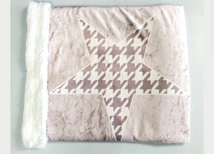 Houndstooth taupe star minky blanket